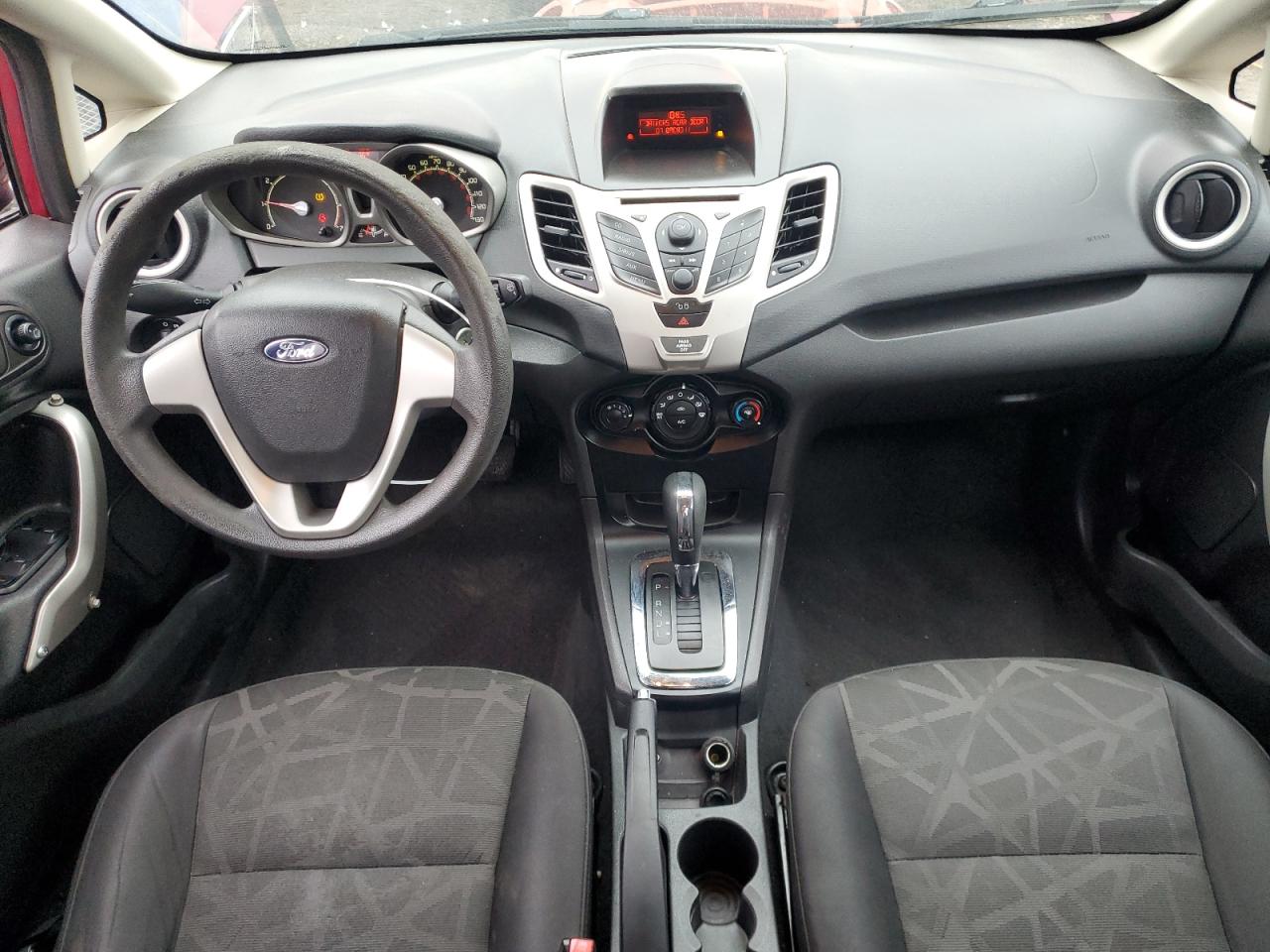 2011 Ford Fiesta - Image 8