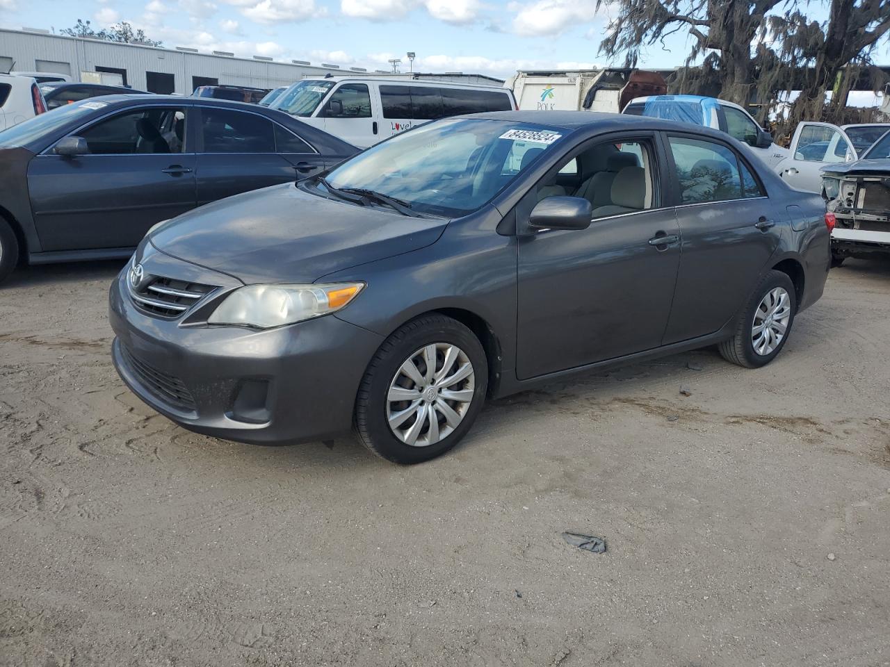 VIN 5YFBU4EE5DP096888 2013 TOYOTA COROLLA no.1