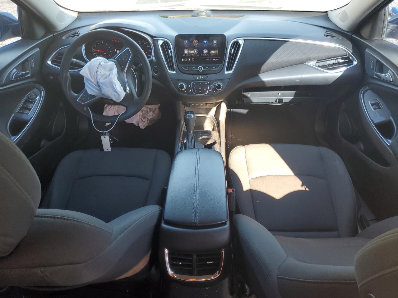 2020 Chevrolet Malibu - Image 8