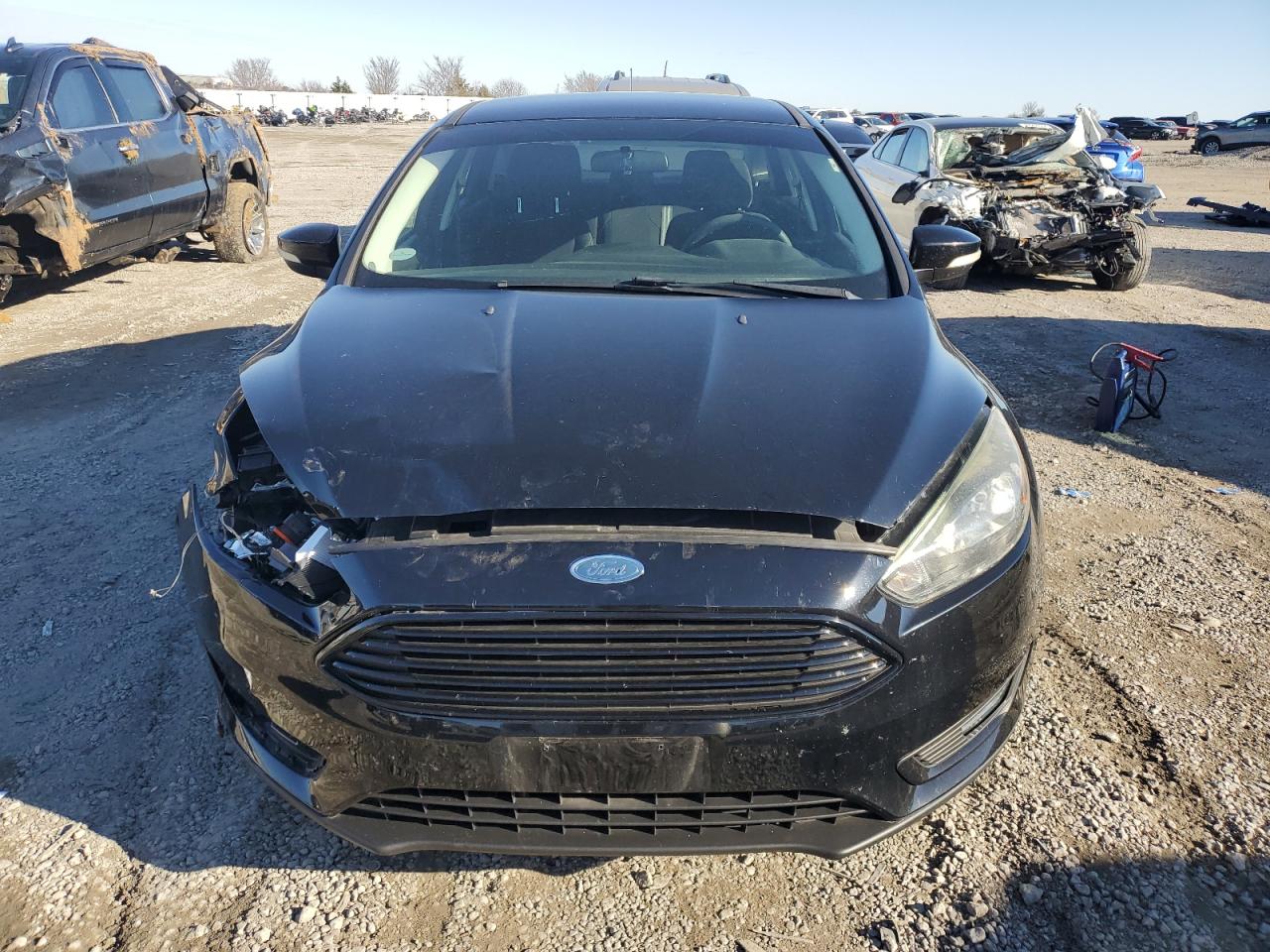 VIN 1FADP3FE9HL256476 2017 FORD FOCUS no.5