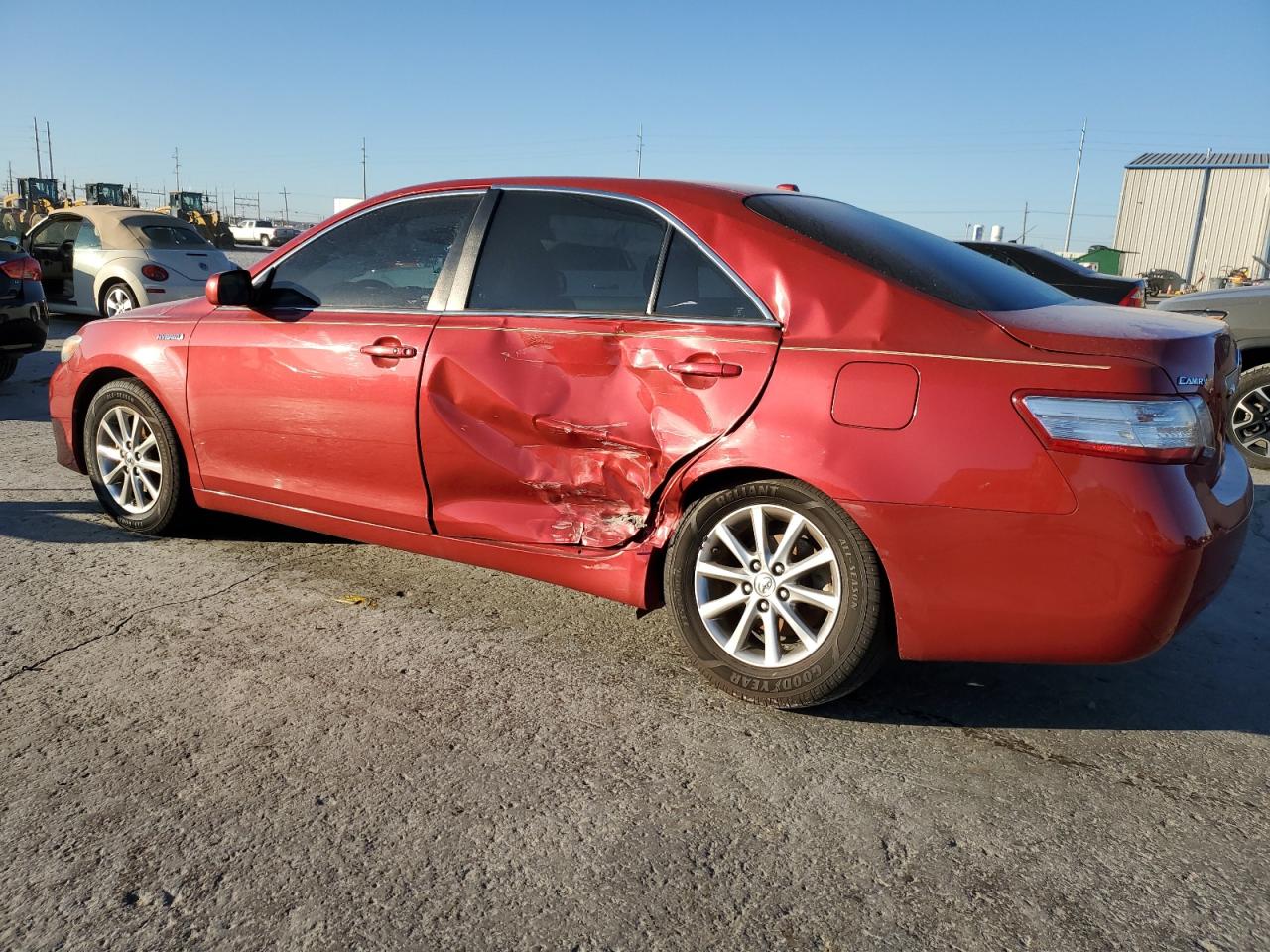 2011 Toyota Camry - Image 2
