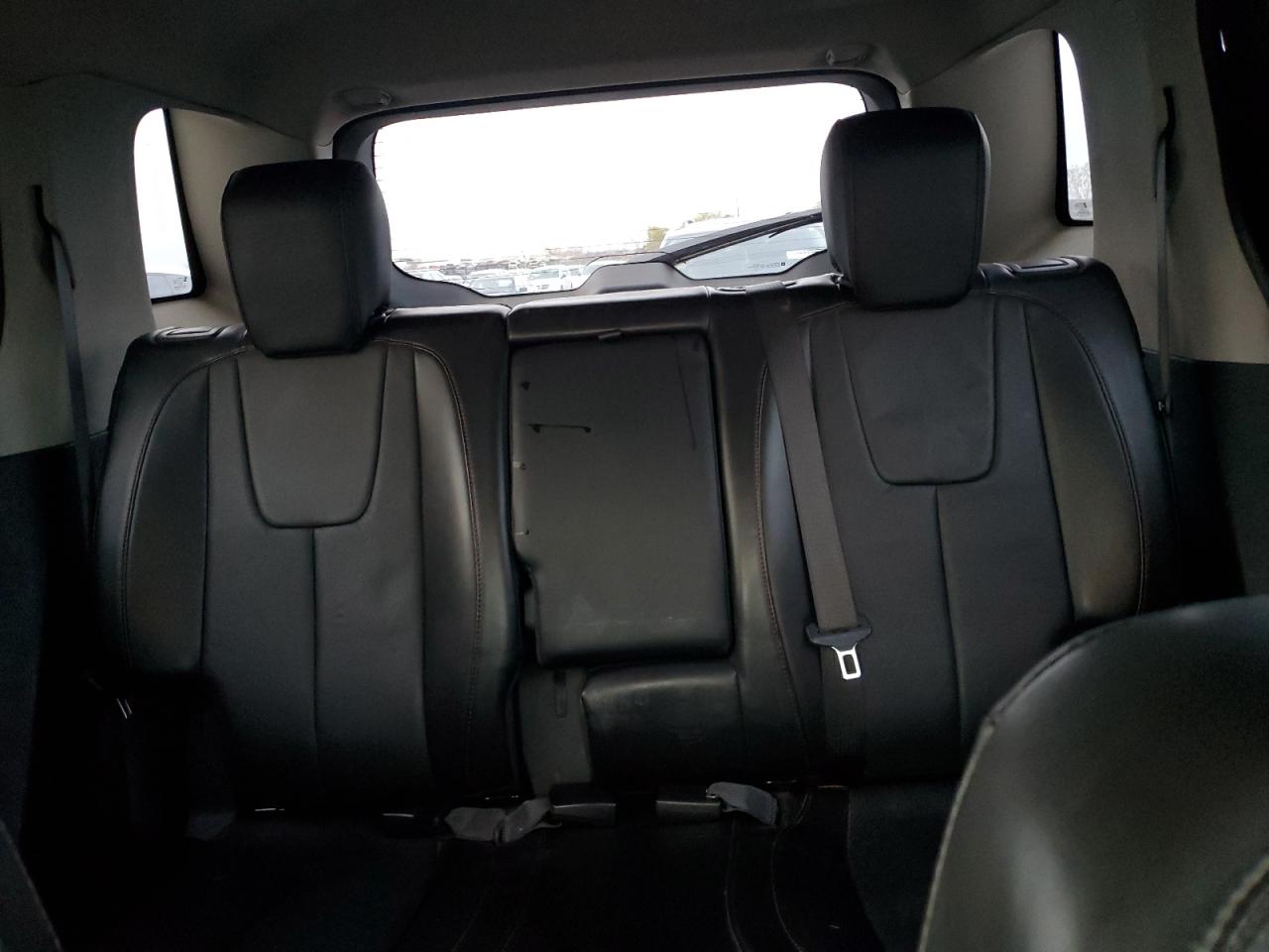 2016 GMC Terrain - Image 10