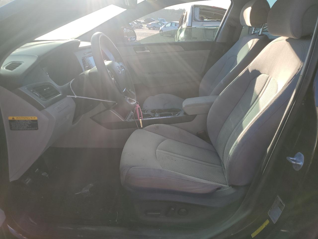 2015 Hyundai Sonata - Image 7
