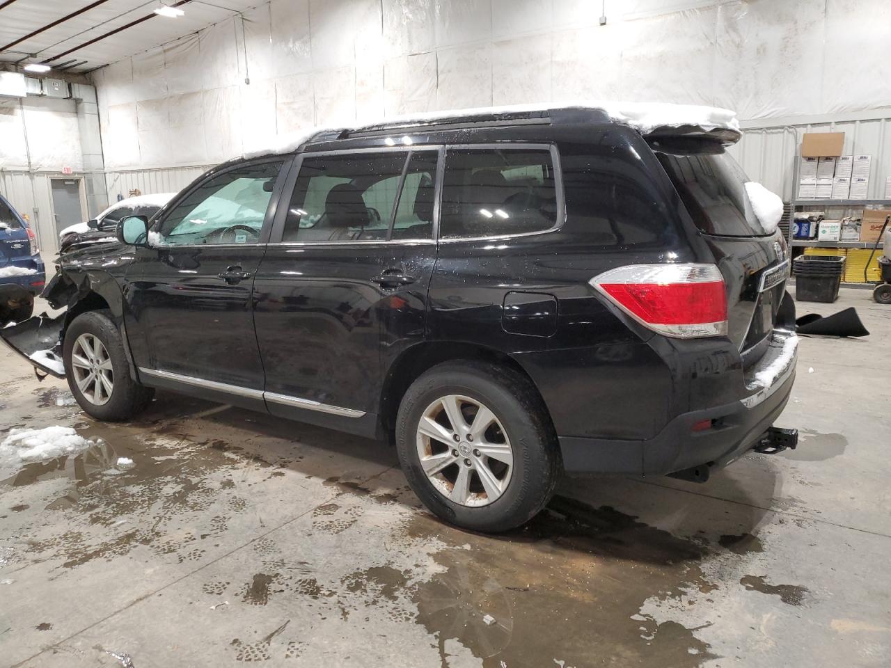 VIN 5TDBK3EH8DS254349 2013 TOYOTA HIGHLANDER no.2