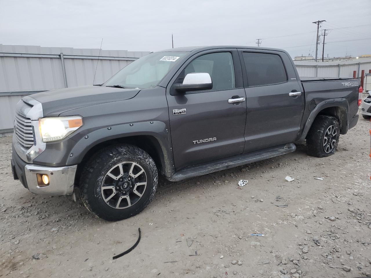 2016 Toyota Tundra Crewmax Limited на продаже в Appleton, WI - Rear End