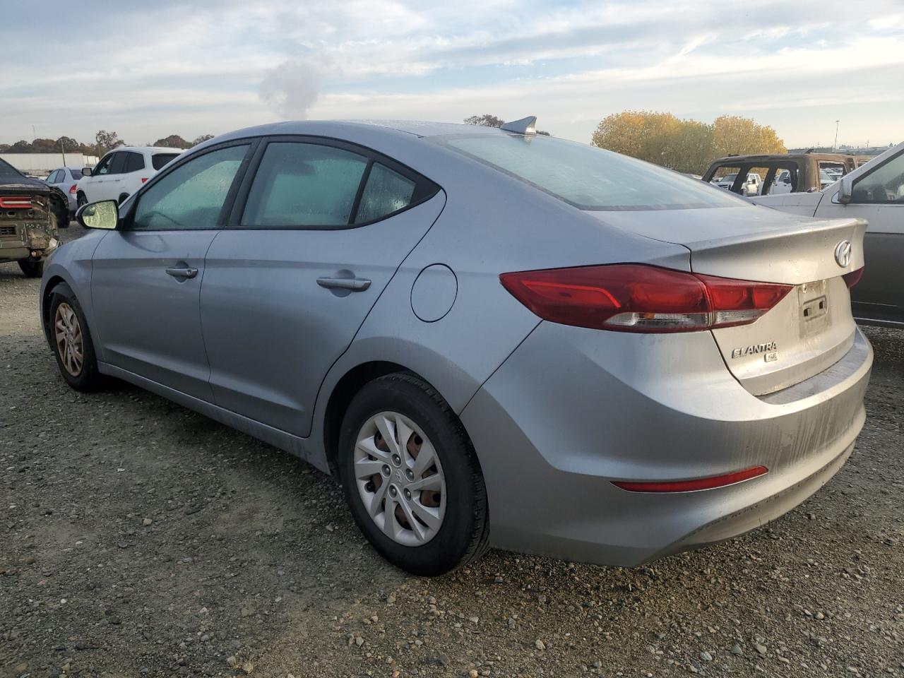 2017 Hyundai Elantra - Image 2
