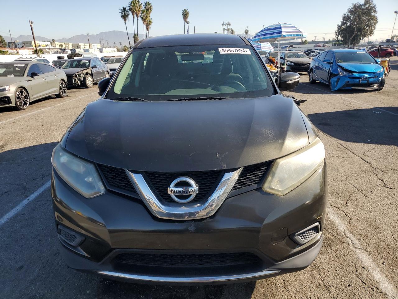 VIN 5N1AT2MT6FC871158 2015 NISSAN ROGUE no.5