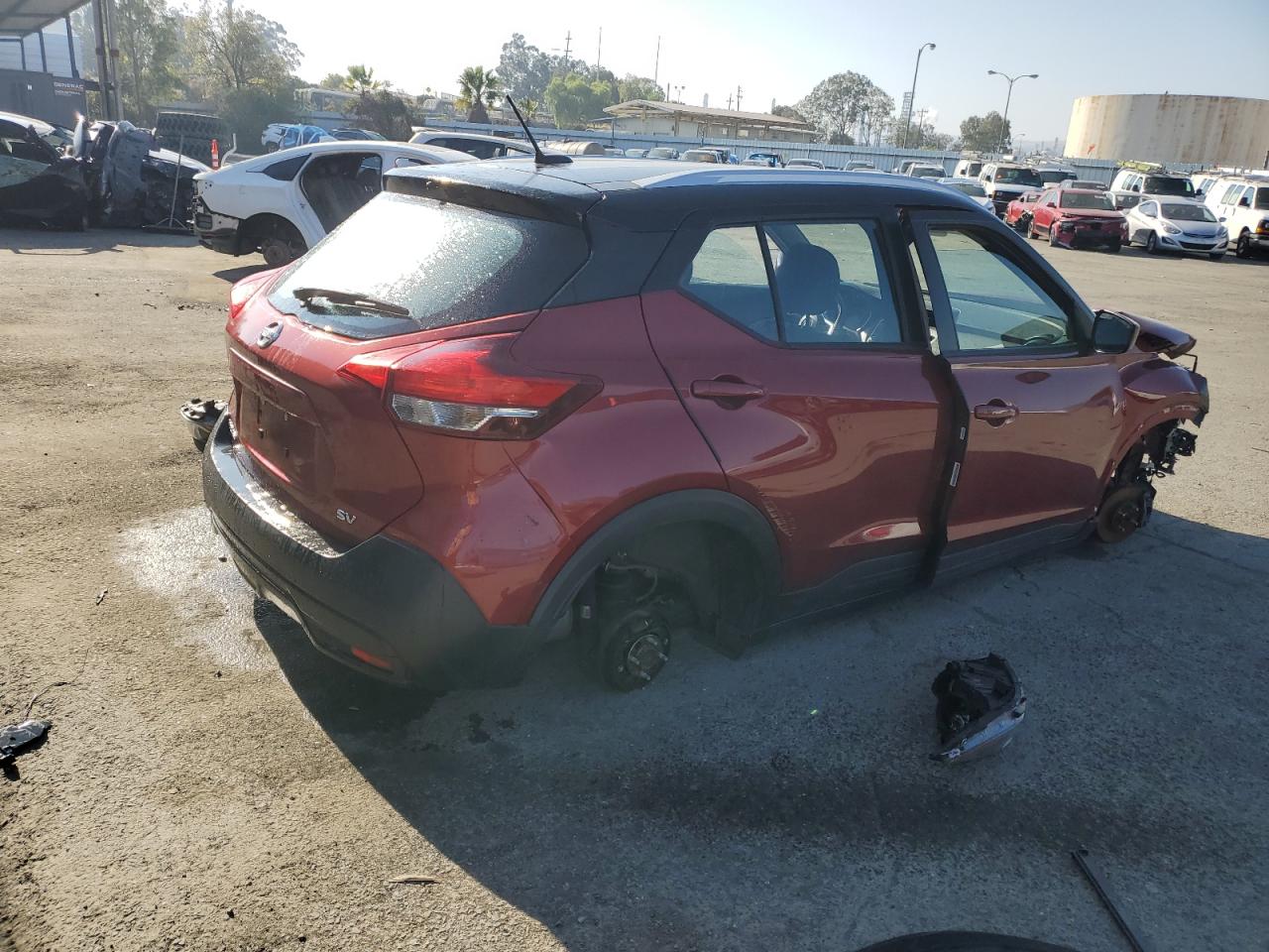 VIN 3N1CP5CU4KL497177 2019 NISSAN KICKS no.3