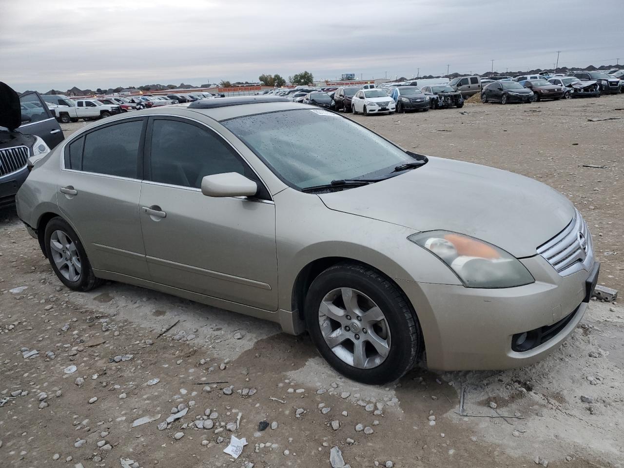 2009 Nissan Altima - Image 4