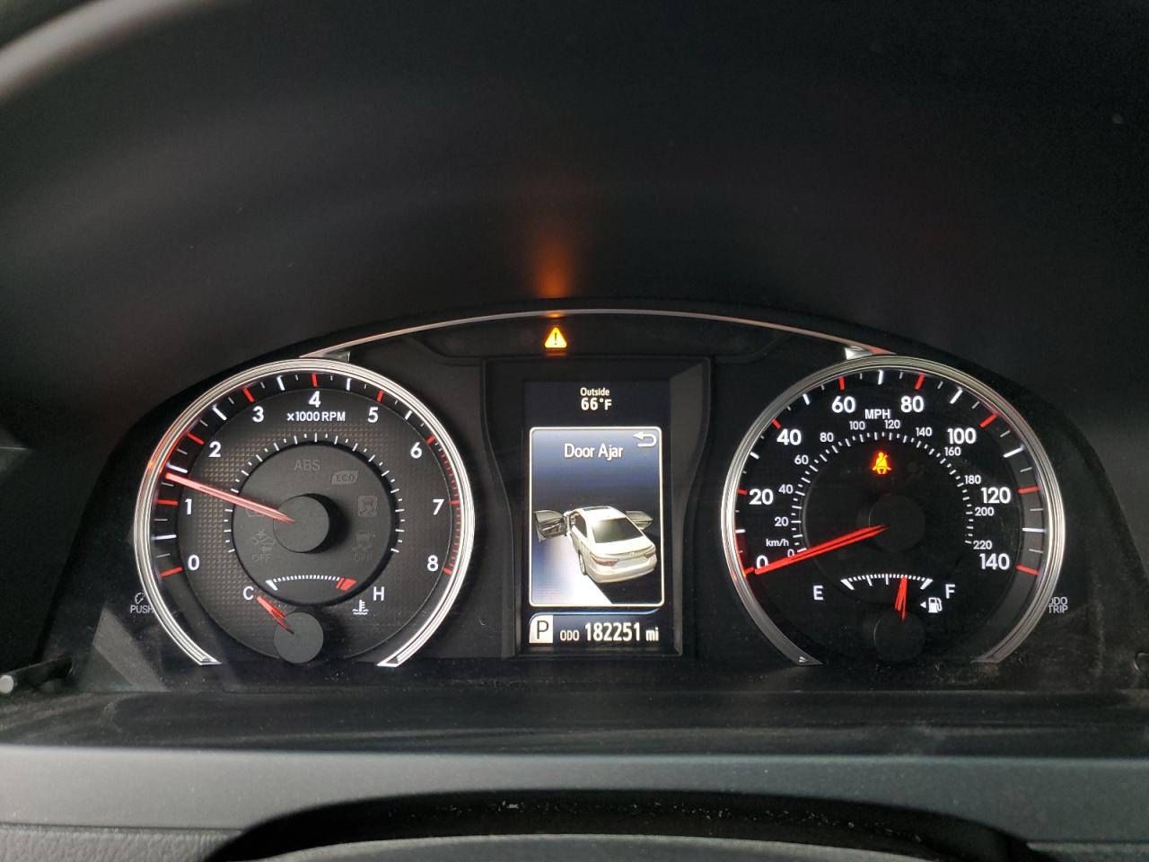 2016 Toyota Camry - Image 9