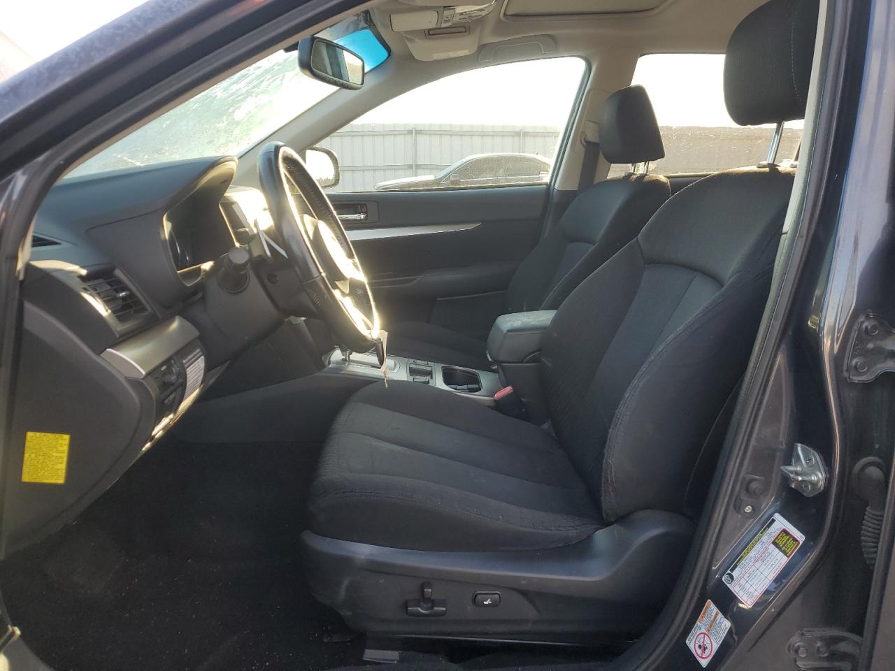 2011 Subaru Outback - Image 7