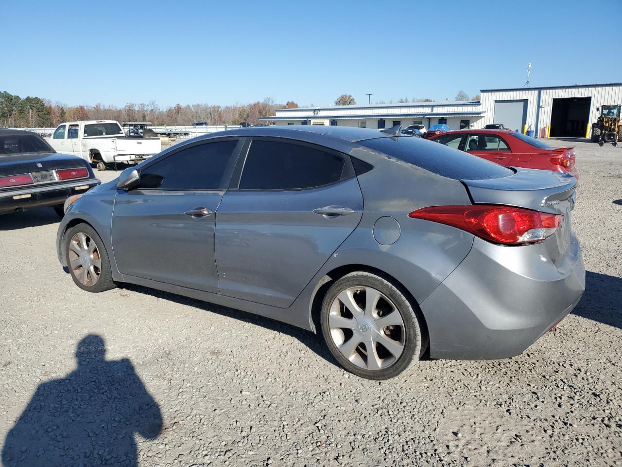 2013 Hyundai Elantra - Image 2