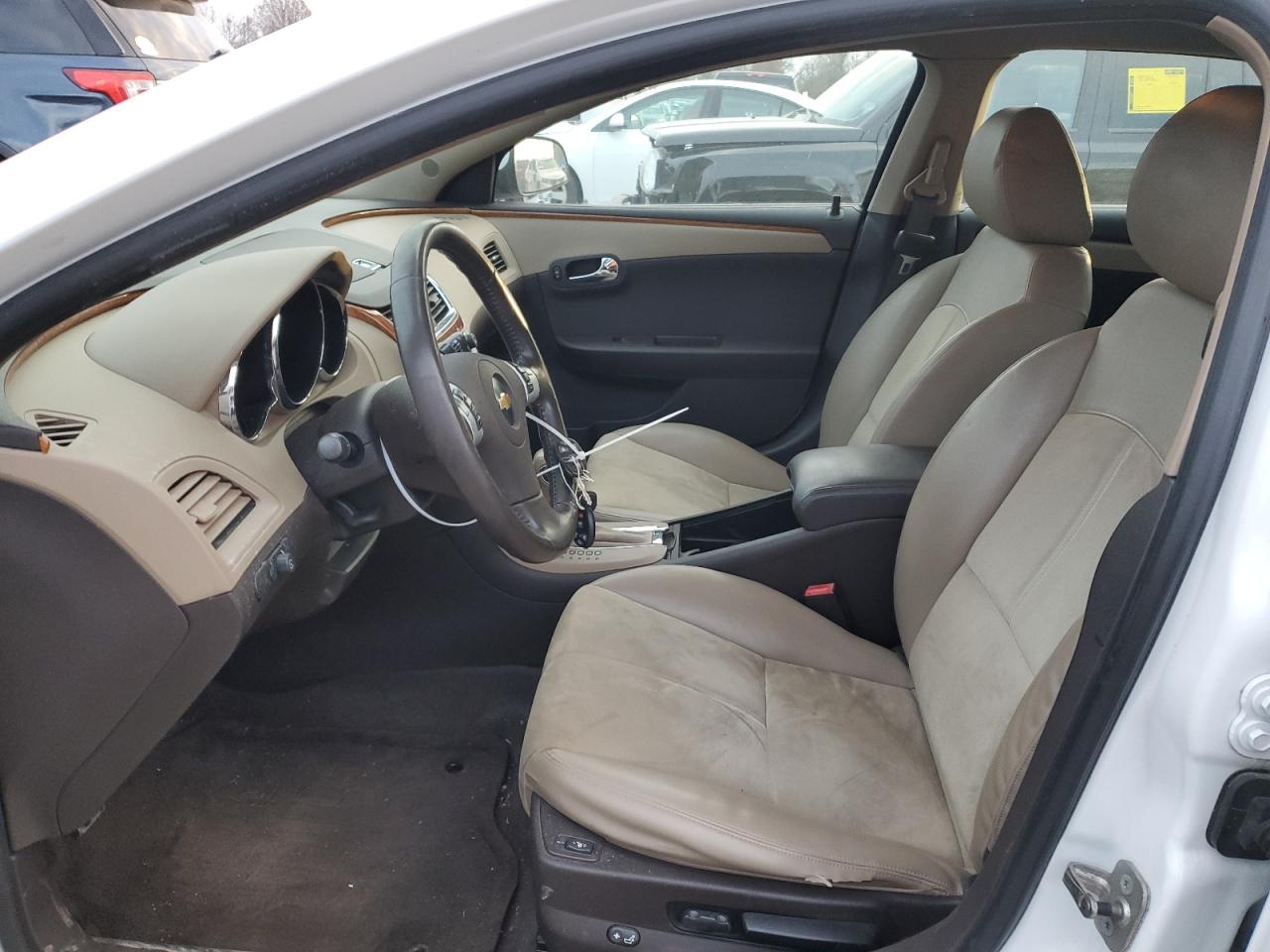 2011 Chevrolet Malibu - Image 7