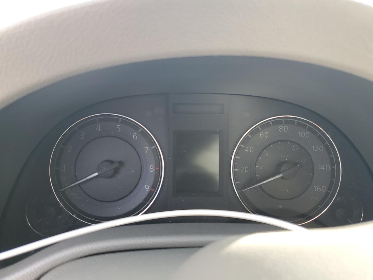 2012 Infiniti G - Image 9