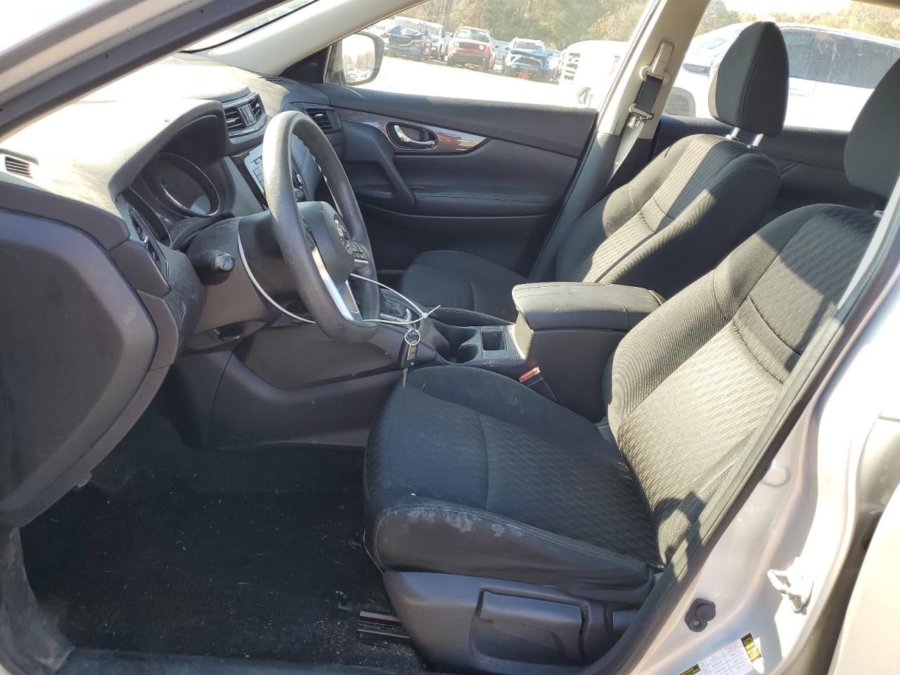 2018 Nissan Rogue - Image 7