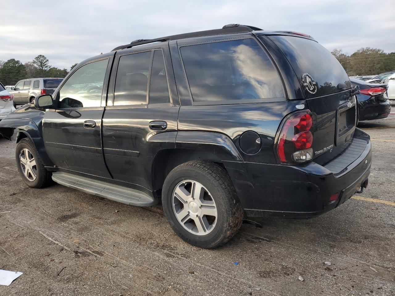2007 Chevrolet TrailBlazer - Image 2