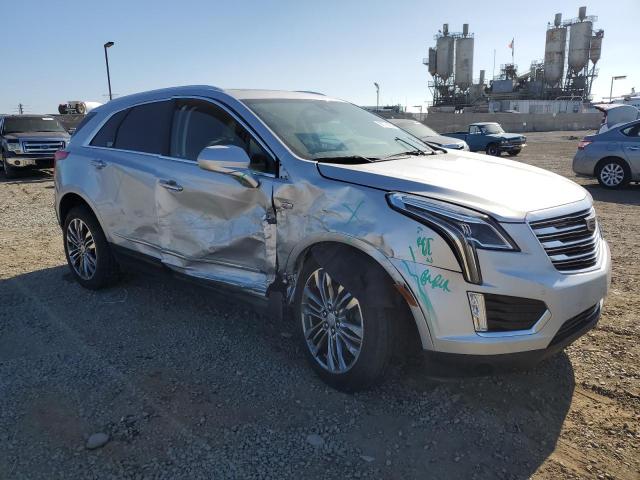  CADILLAC XT5 2019 Silver