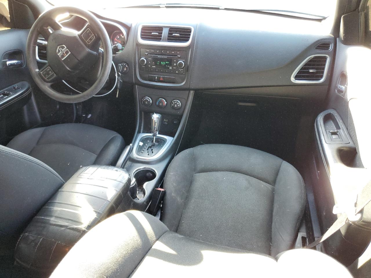 2014 Dodge Avenger - Image 8