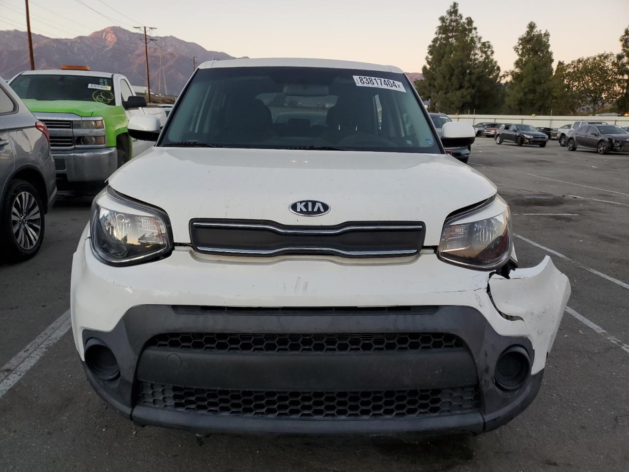 VIN KNDJN2A28K7673887 2019 KIA SOUL no.5