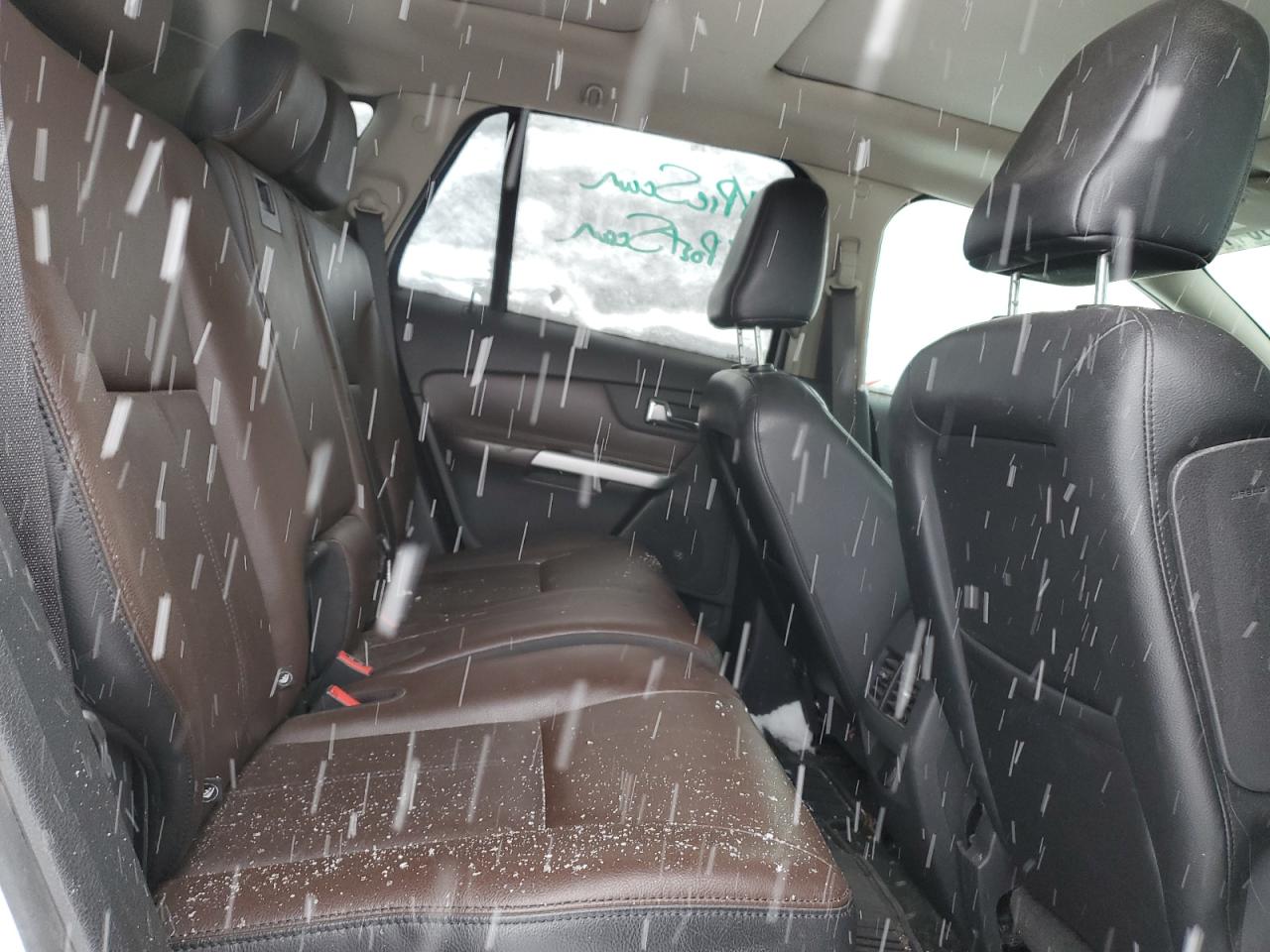 2011 Ford Edge - Image 11