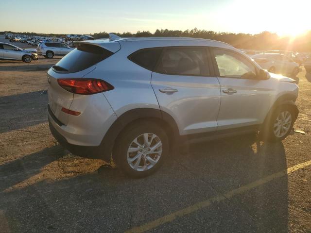  HYUNDAI TUCSON 2019 Srebrny