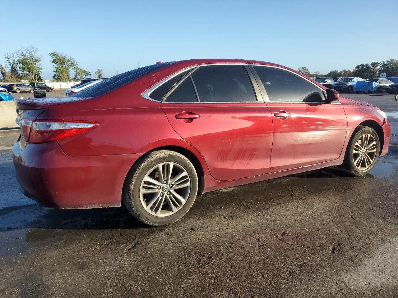 VIN 4T1BF1FK0GU601865 2016 TOYOTA CAMRY no.3