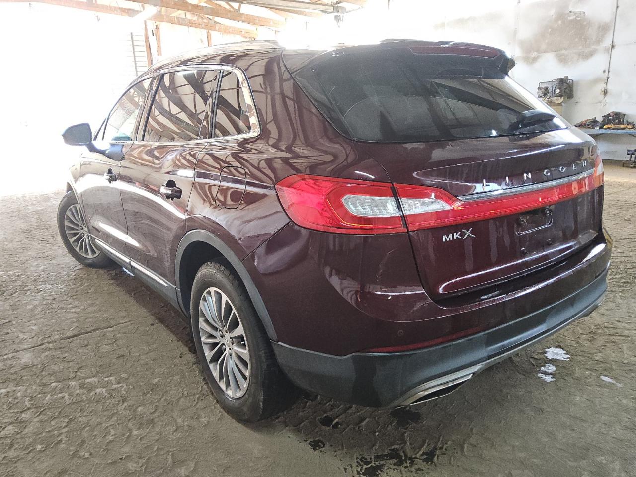 VIN 2LMPJ6KR2HBL34969 2017 LINCOLN MKX no.2