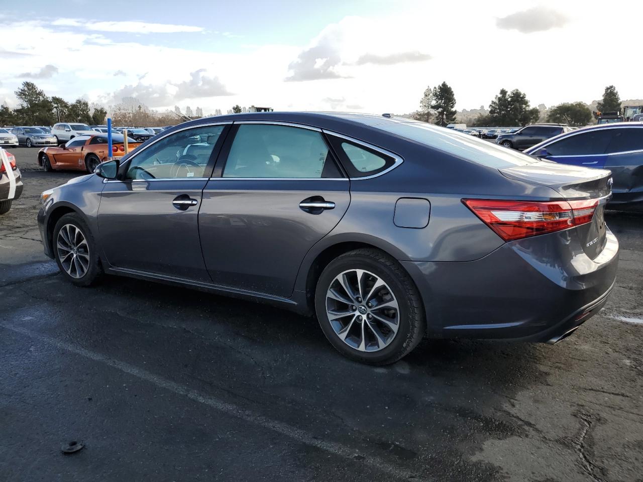 VIN 4T1BK1EB5GU210496 2016 TOYOTA AVALON no.2