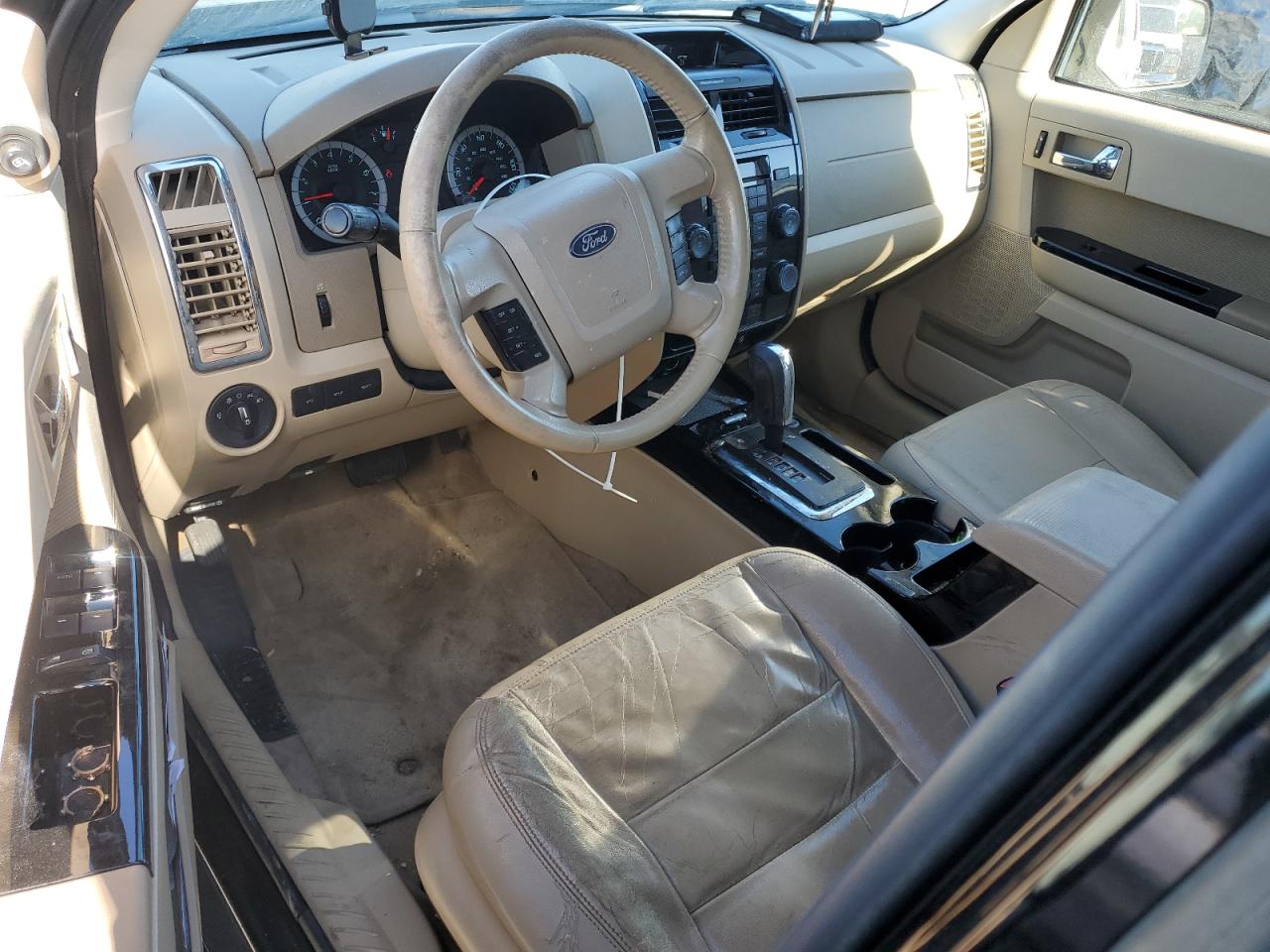 2012 Ford Escape - Image 8