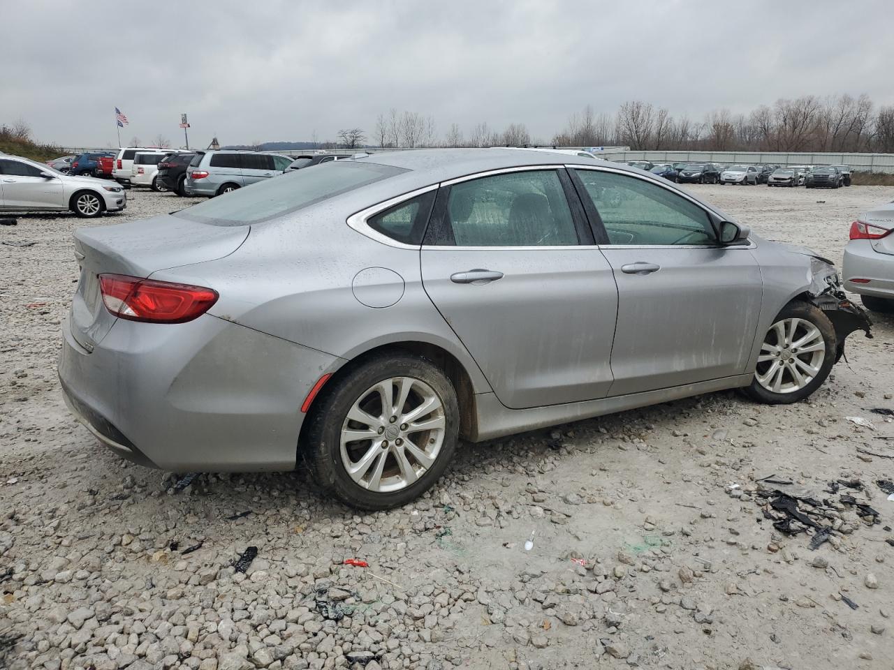 VIN 1C3CCCAB6FN594356 2015 CHRYSLER 200 no.3