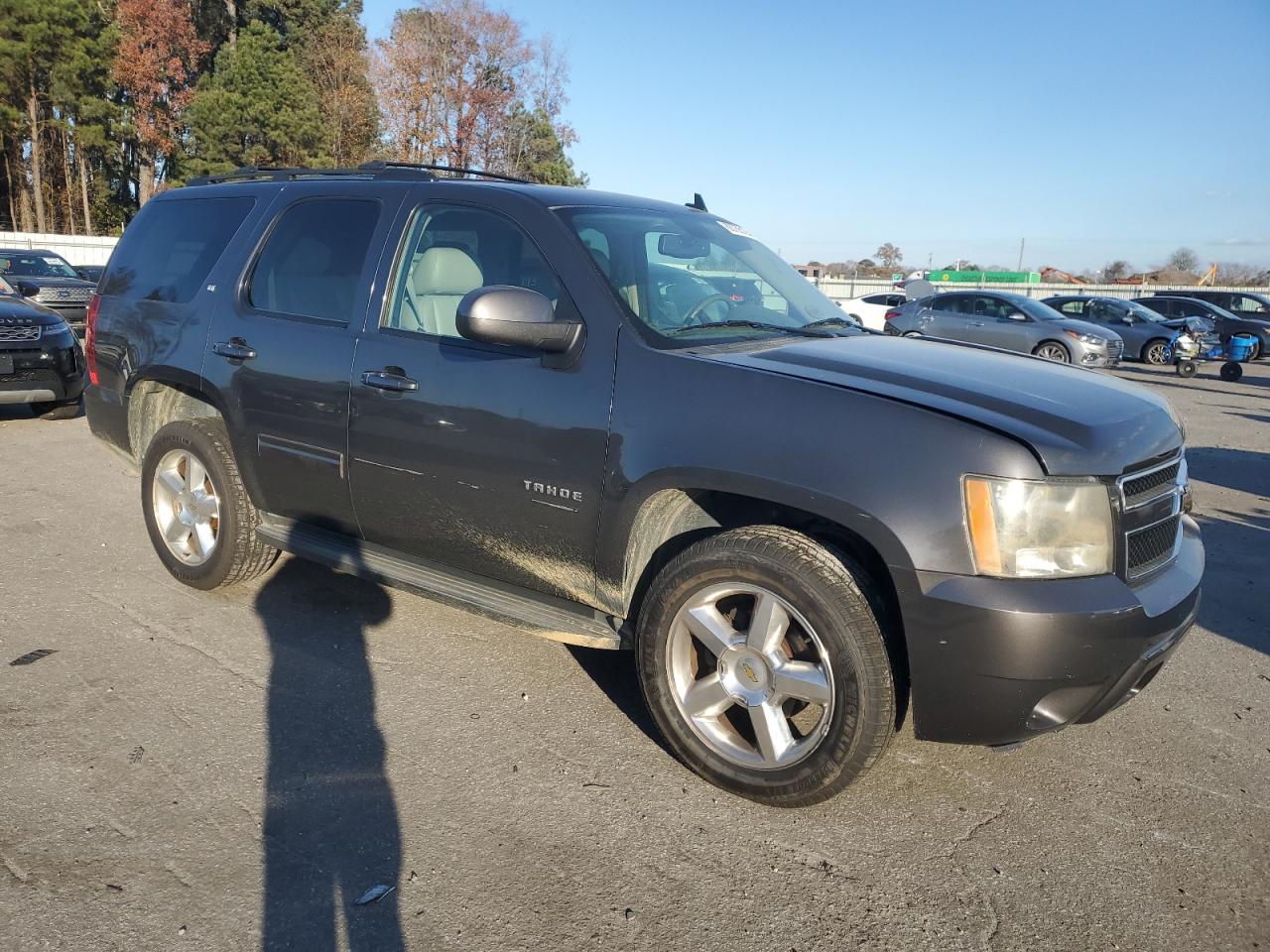 2011 Chevrolet Tahoe - Image 4