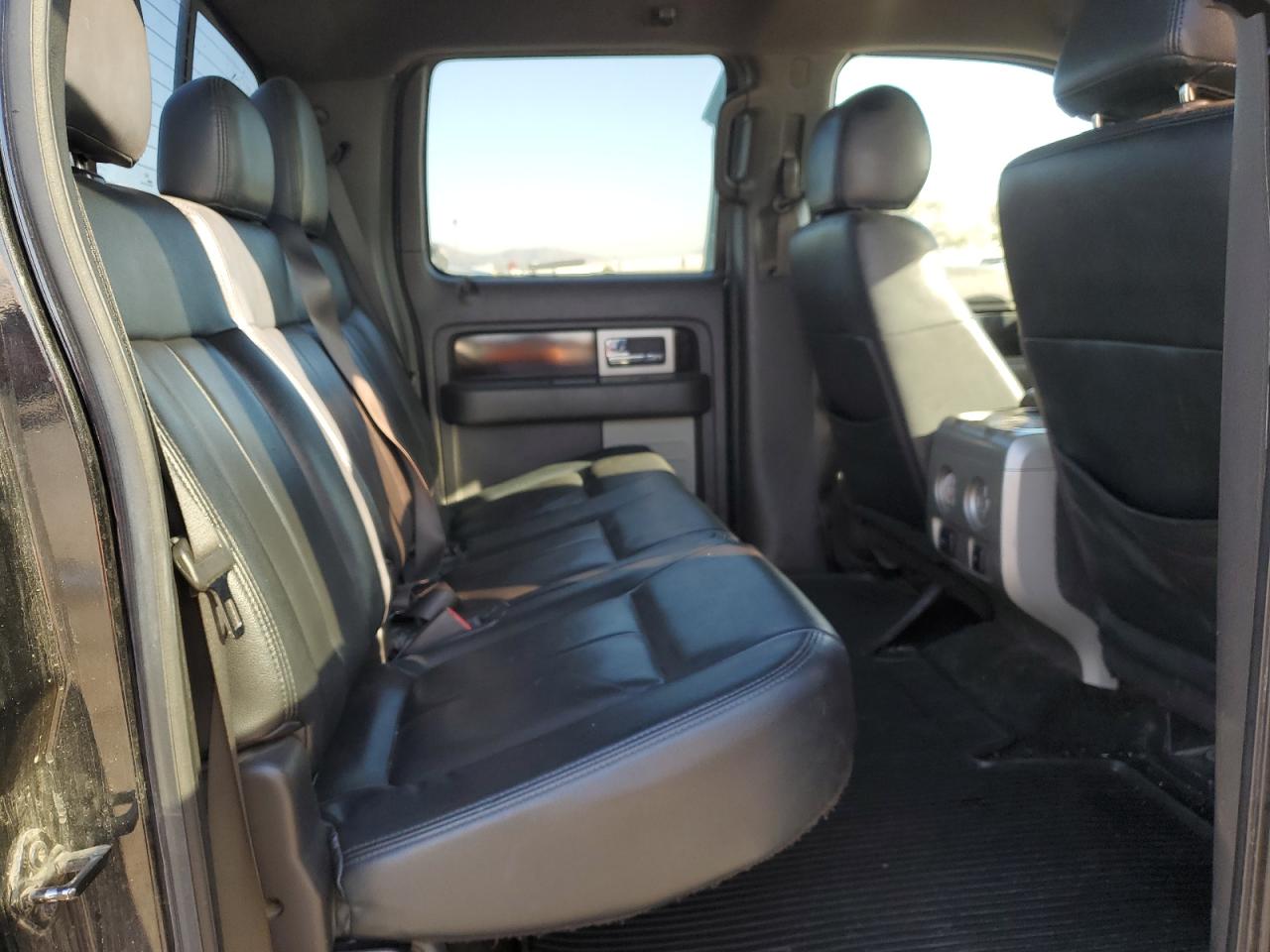 2012 Ford F-150 - Image 10