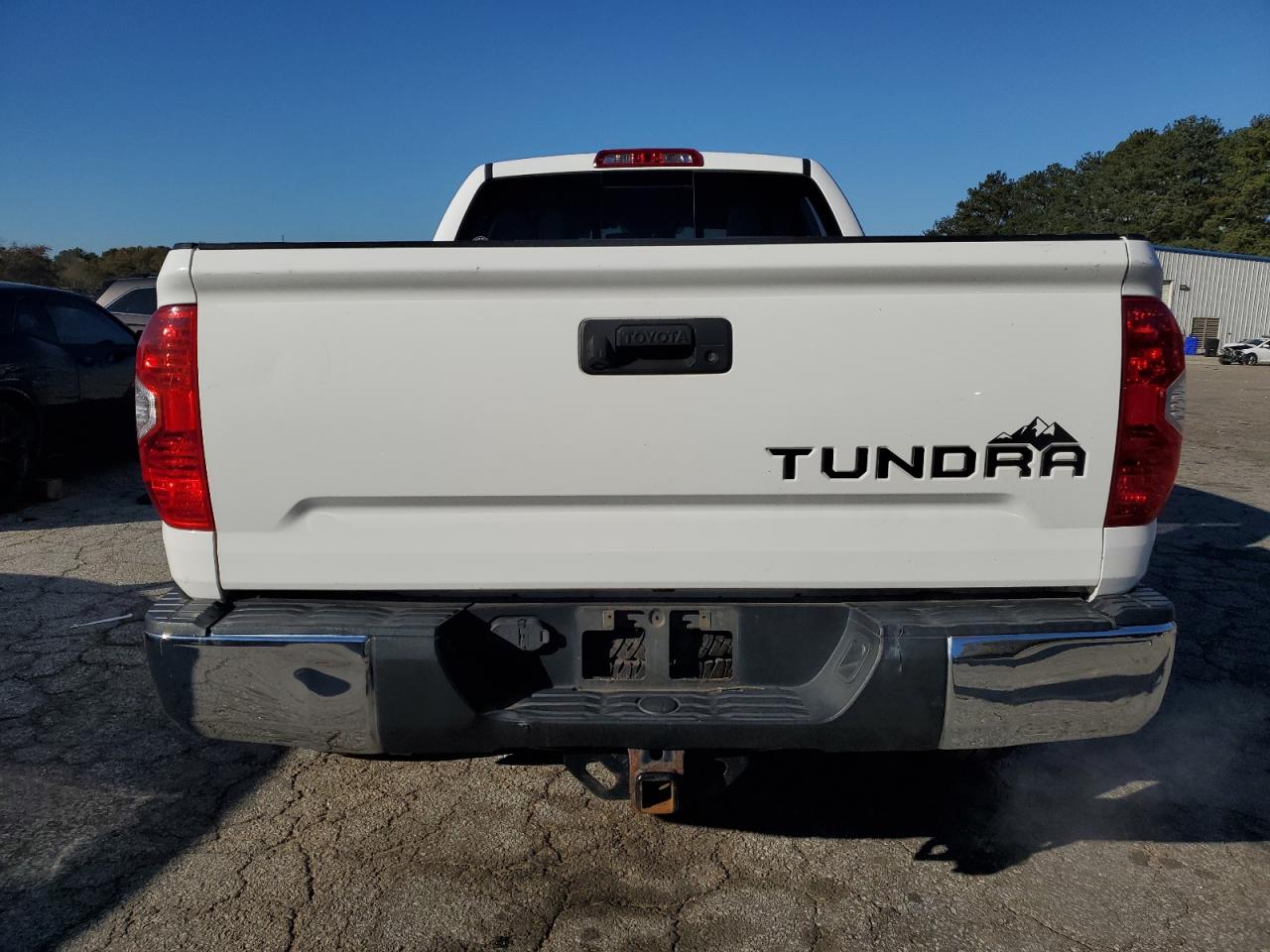2018 Toyota Tundra - Image 6