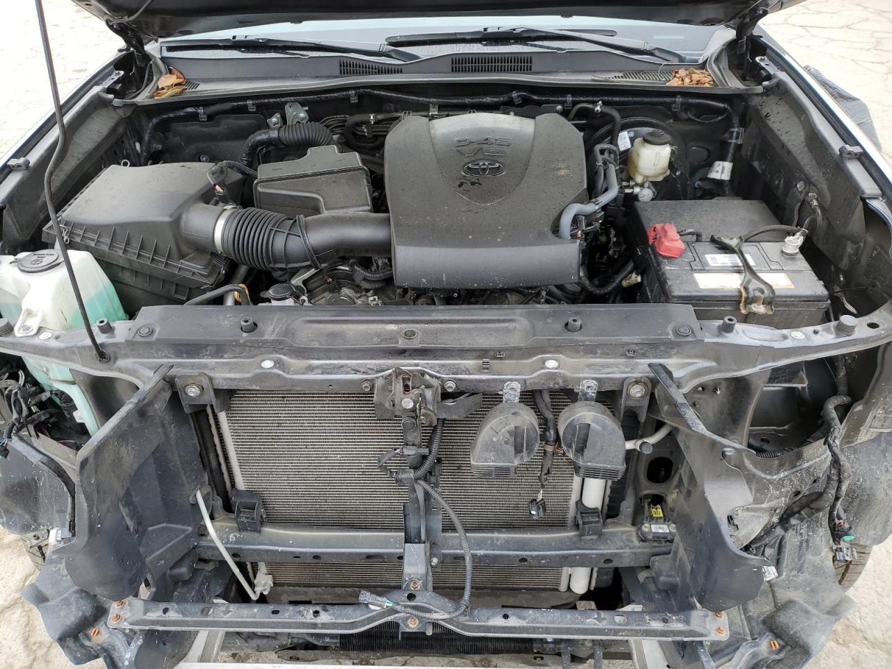 2021 Toyota Tacoma - Image 11