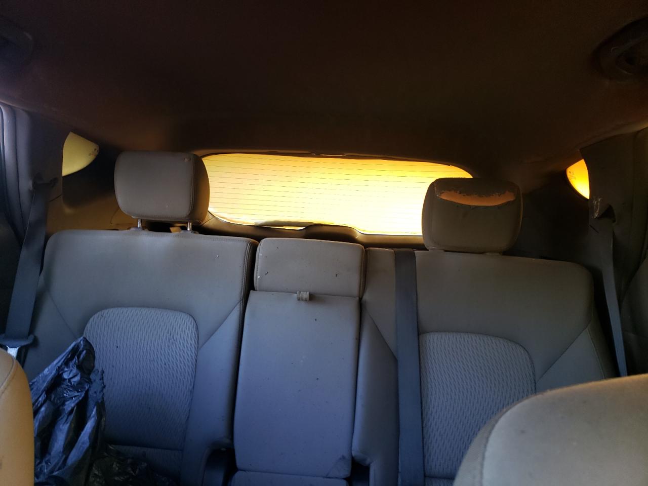 2018 Hyundai Santa Fe - Image 10