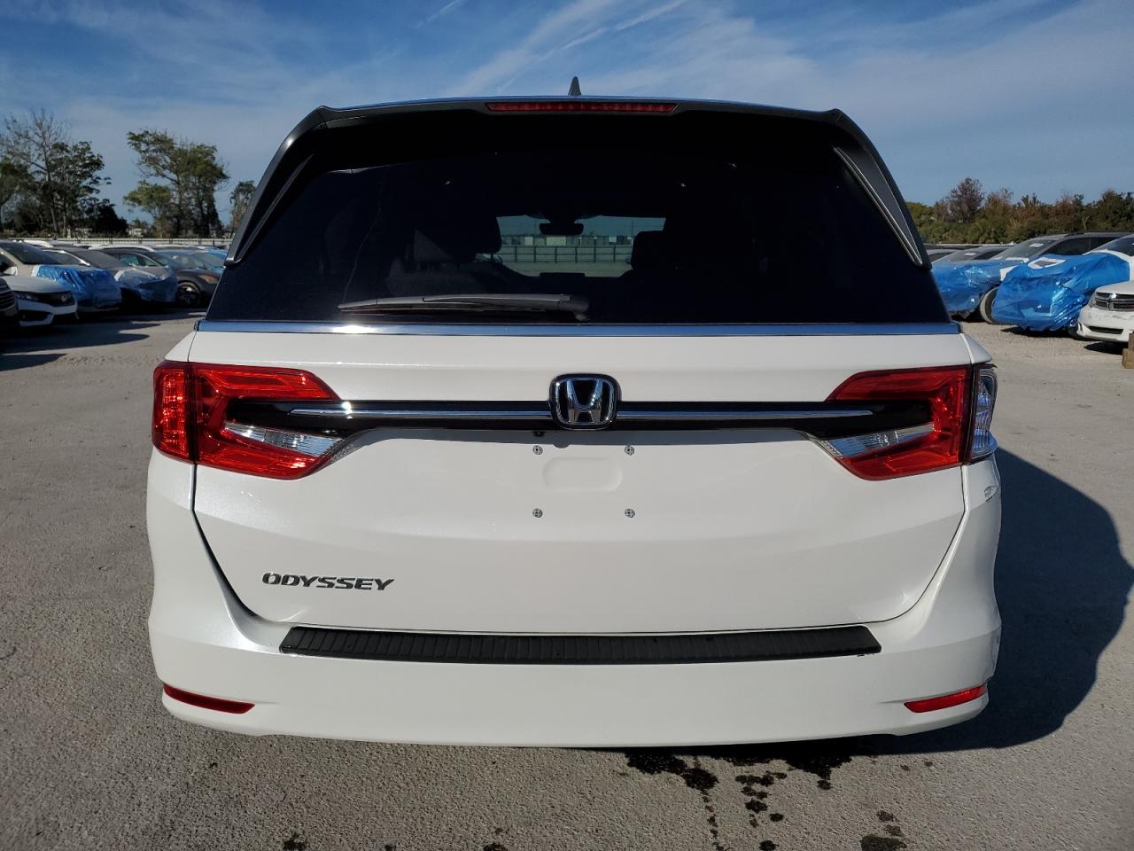 2024 Honda Odyssey - Image 6