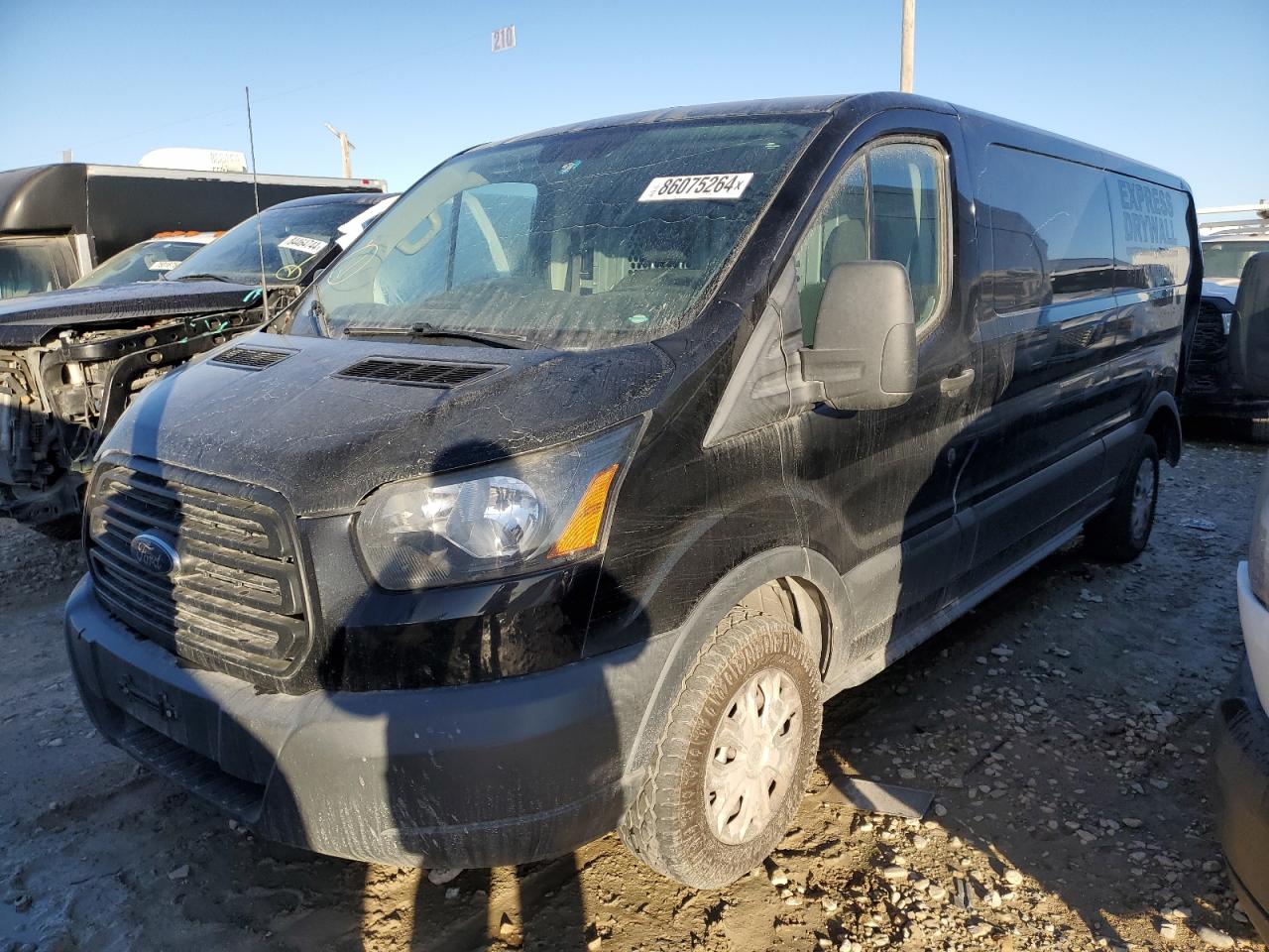 VIN 1FTYR2YM4JKA03629 2018 FORD TRANSIT no.1