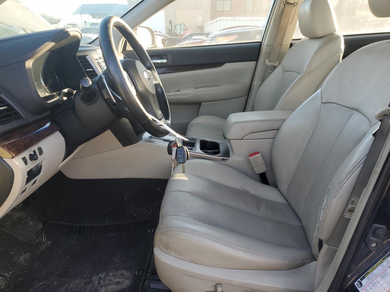 2013 Subaru Legacy - Image 7