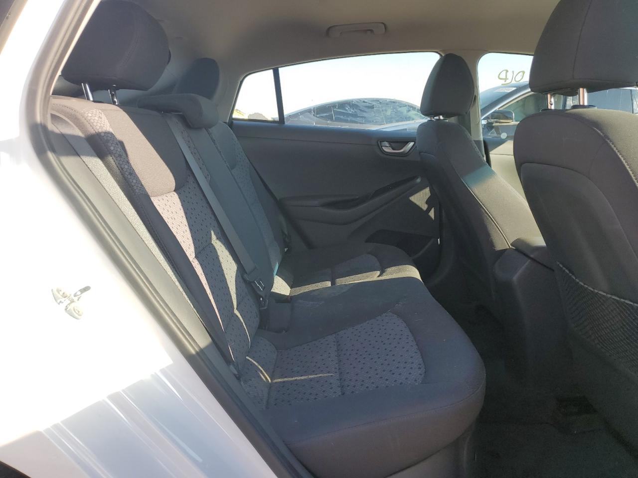 2018 Hyundai IONIQ - Image 10