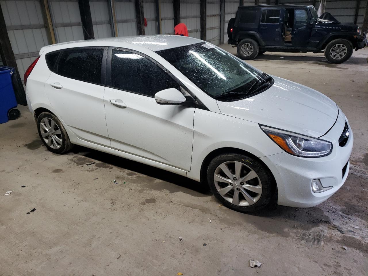 VIN KMHCU5AE0EU189916 2014 HYUNDAI ACCENT no.4