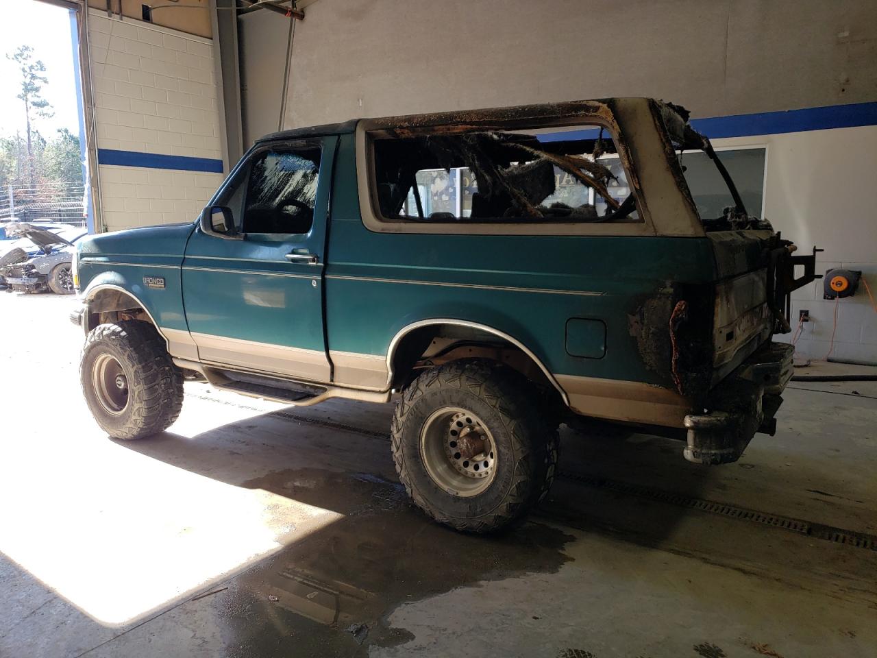 1996 Ford Bronco - Image 2