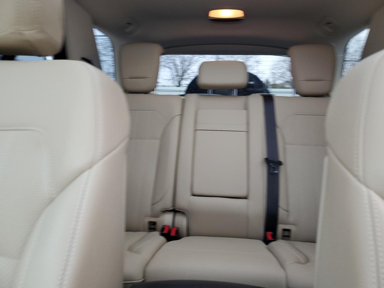 2018 Mercedes-Benz GLE - Image 10