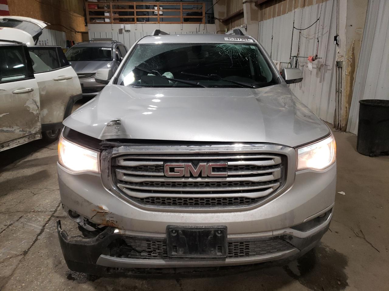 2019 GMC Acadia - Image 5