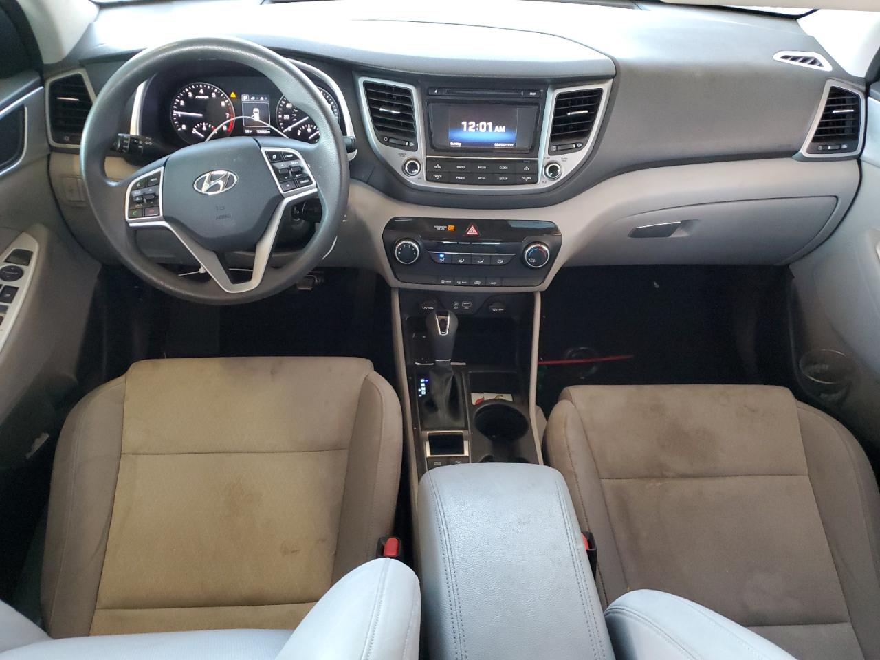 2016 Hyundai Tucson - Image 8