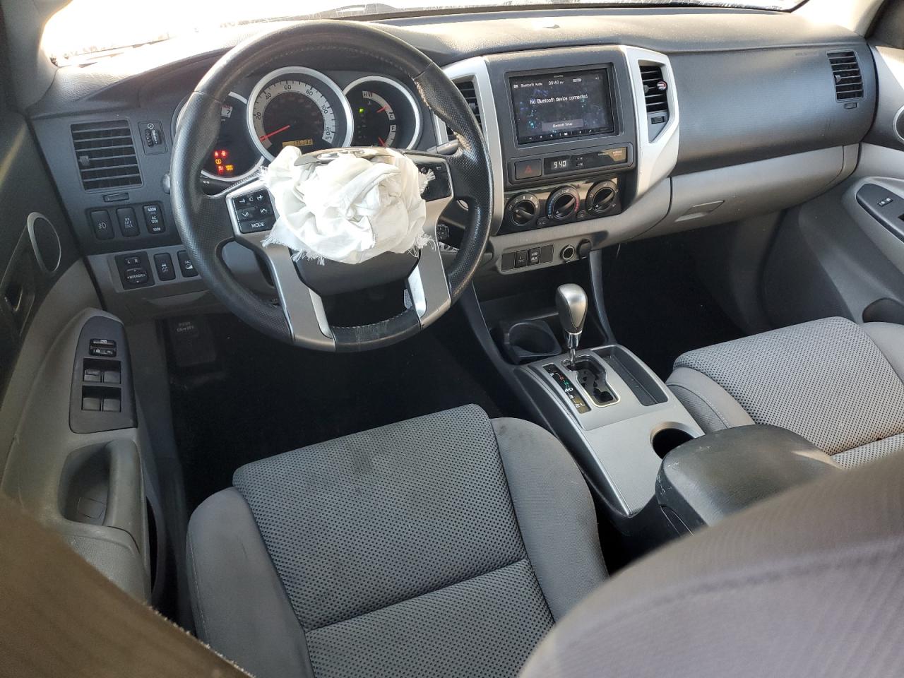 2012 Toyota Tacoma - Image 8
