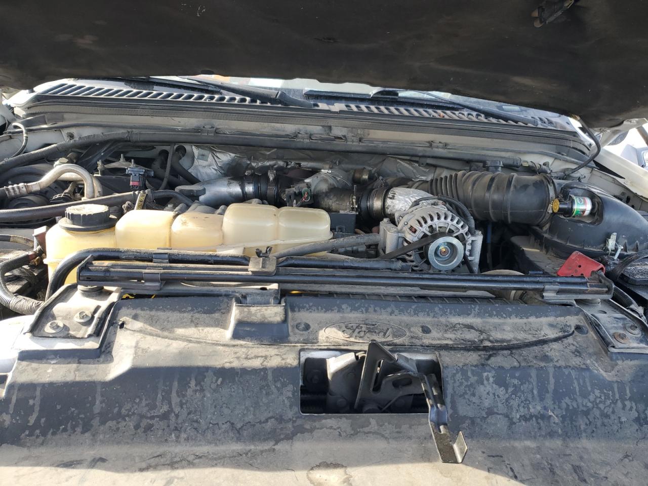 1999 Ford F350 - Image 11