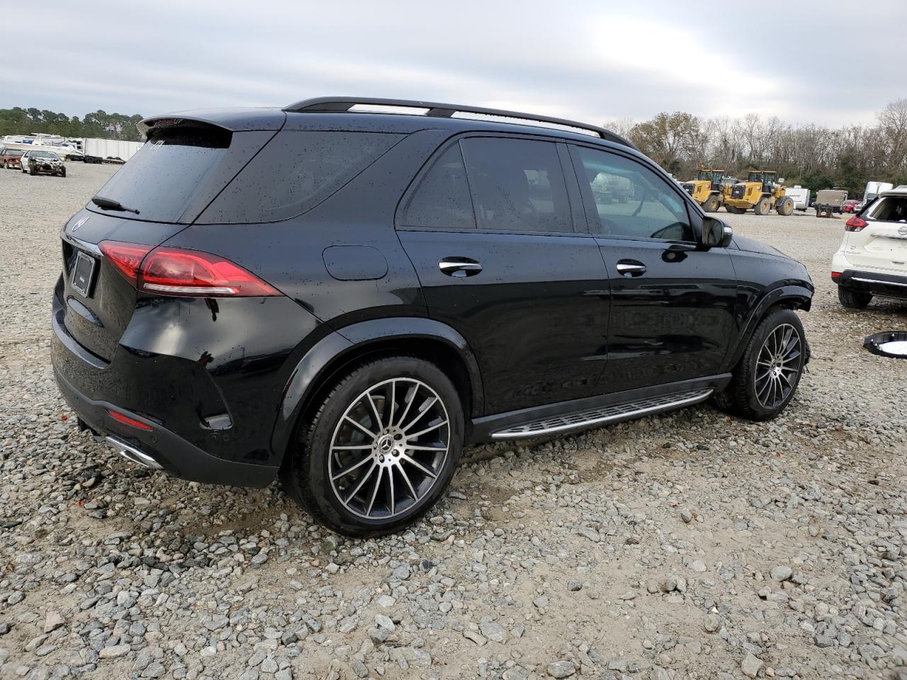 2021 Mercedes-Benz GLE - Image 3