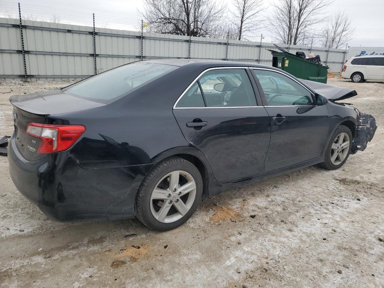 VIN 4T1BF1FK4DU715458 2013 TOYOTA CAMRY no.3