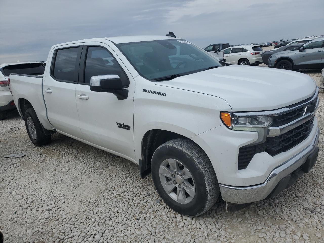 2022 Chevrolet Silverado - Image 4