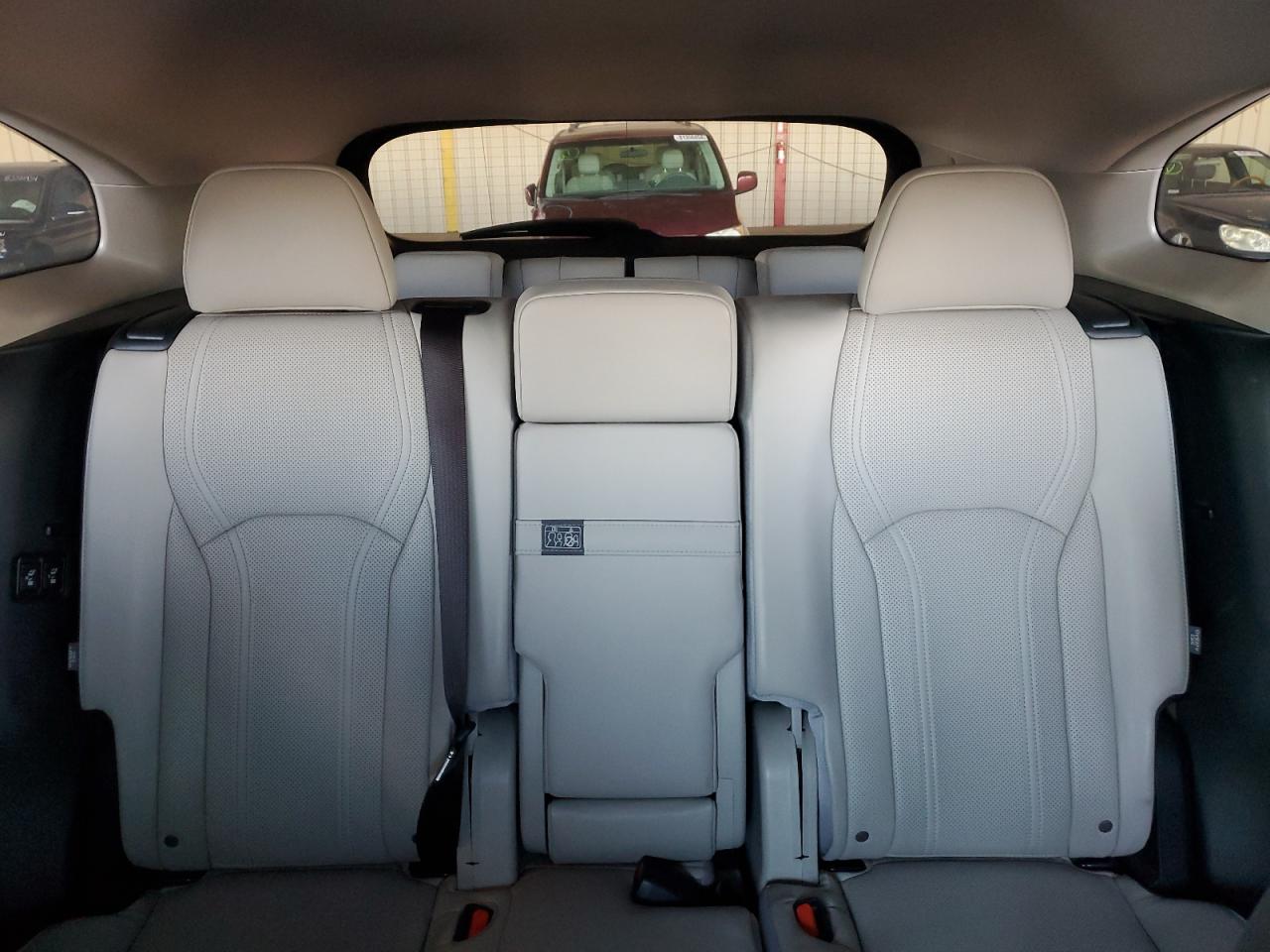 2018 Lexus RX - Image 10